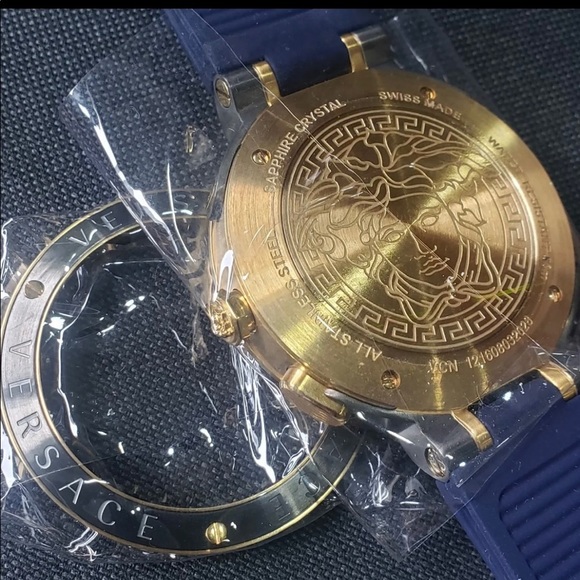 NIB Blue Versace Watch - Picture 4 of 13